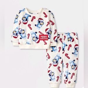 NWT Baby boy/ girl Bluey Christmas Candy Cane 2pc Cozy Sherpa Top & Bottom Set